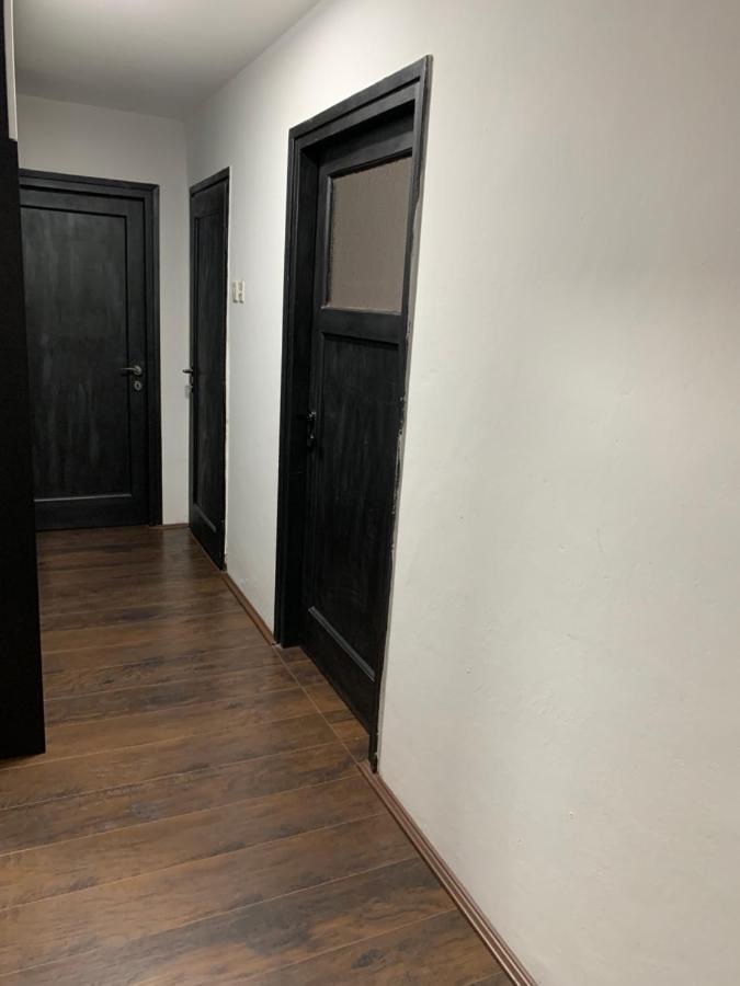 Aleksinac Centar Apartamento Exterior foto