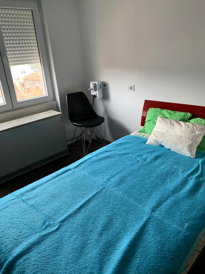 Aleksinac Centar Apartamento Exterior foto